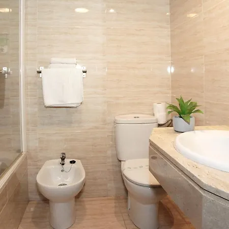 Chinasol Playa מלון דירות Almuñécar