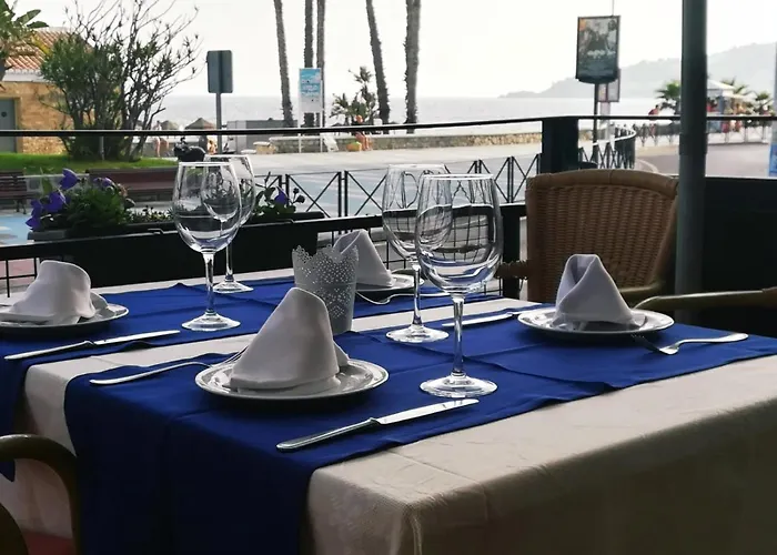 Апарт-отель Chinasol Playa Альмуньекар